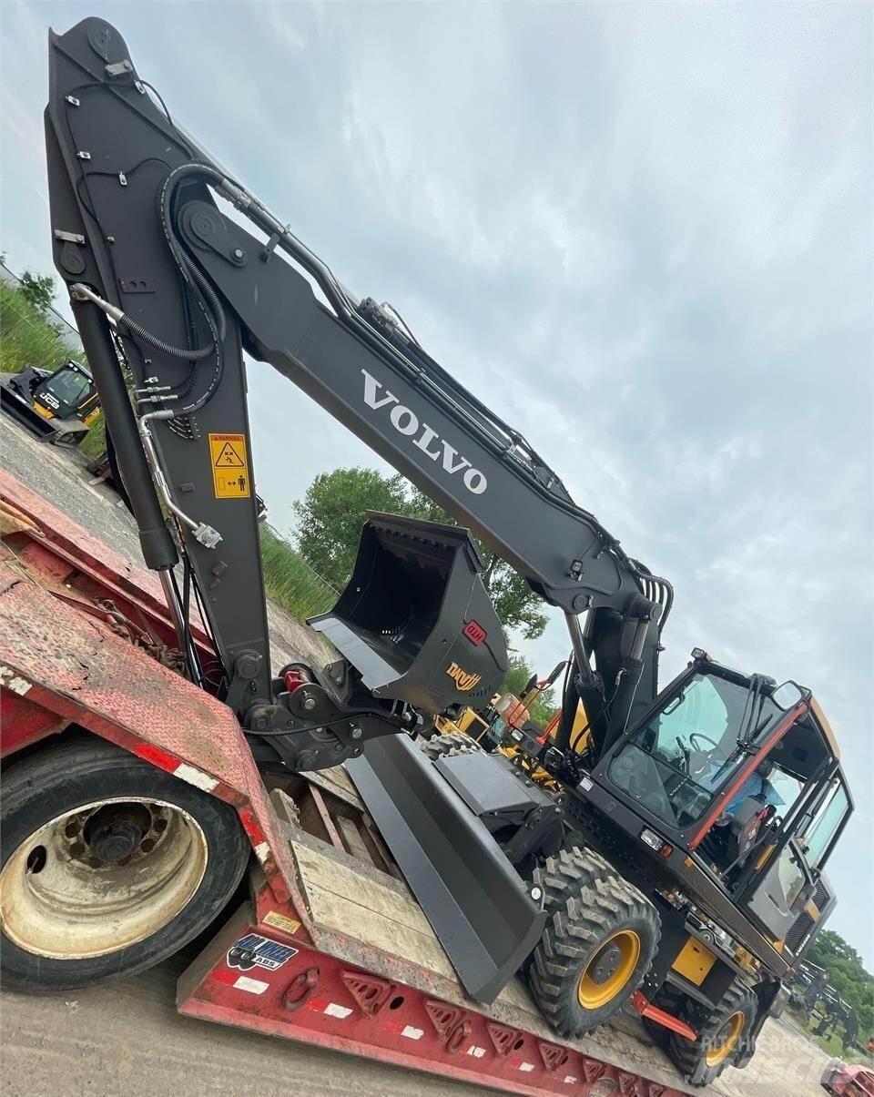 Volvo EW220E Gumikerekes kotrók