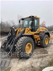 Volvo L120H Gumikerekes homlokrakodók
