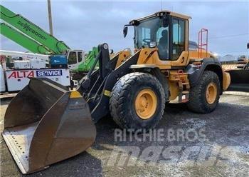 Volvo L120H Gumikerekes homlokrakodók
