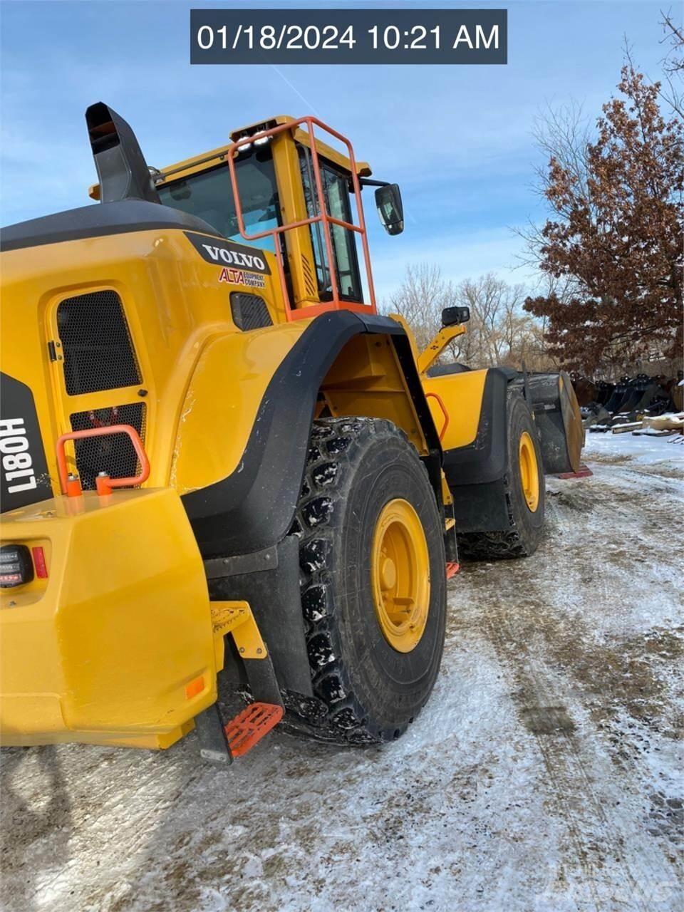 Volvo L180H Gumikerekes homlokrakodók