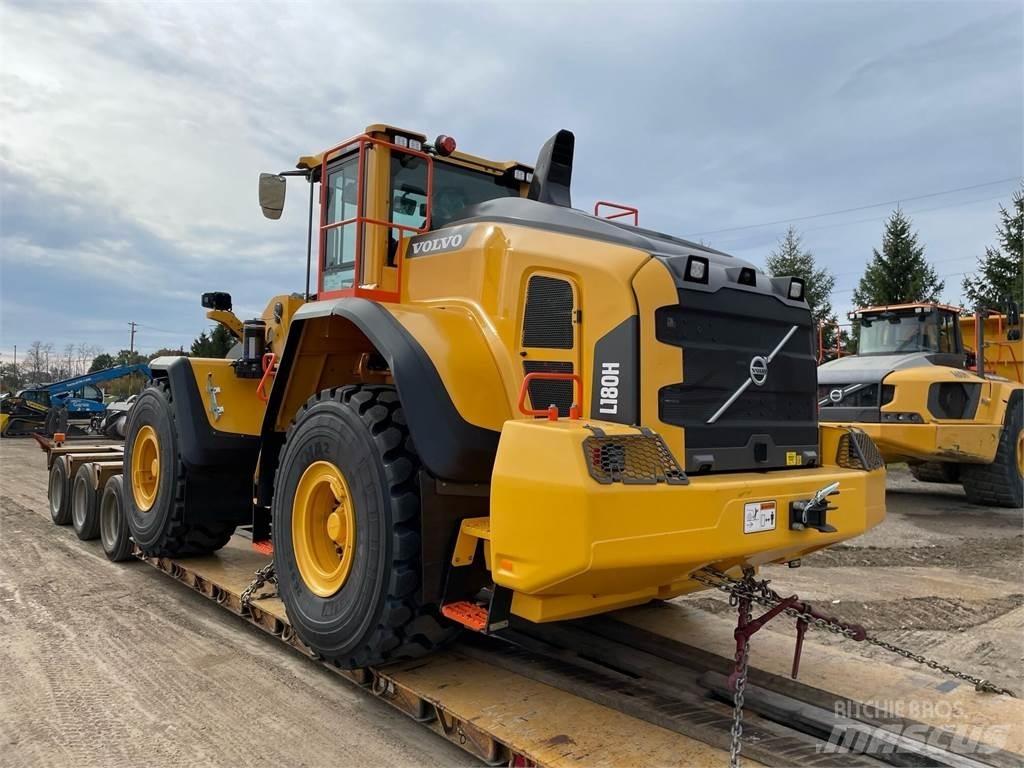 Volvo L180H Gumikerekes homlokrakodók