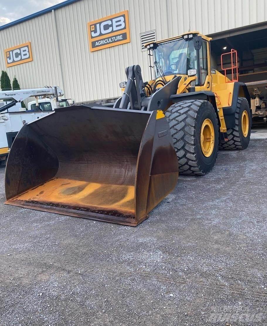 Volvo L220H Gumikerekes homlokrakodók