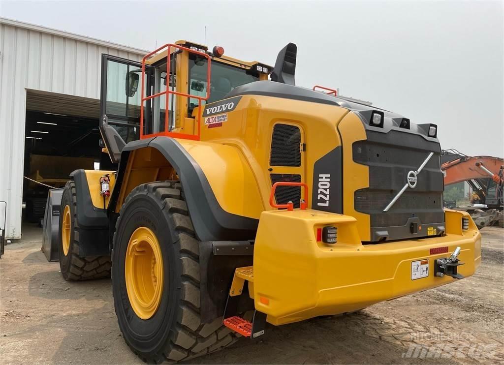 Volvo L220H Gumikerekes homlokrakodók