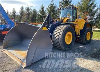 Volvo L220H Gumikerekes homlokrakodók