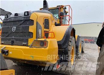 Volvo L220H Gumikerekes homlokrakodók