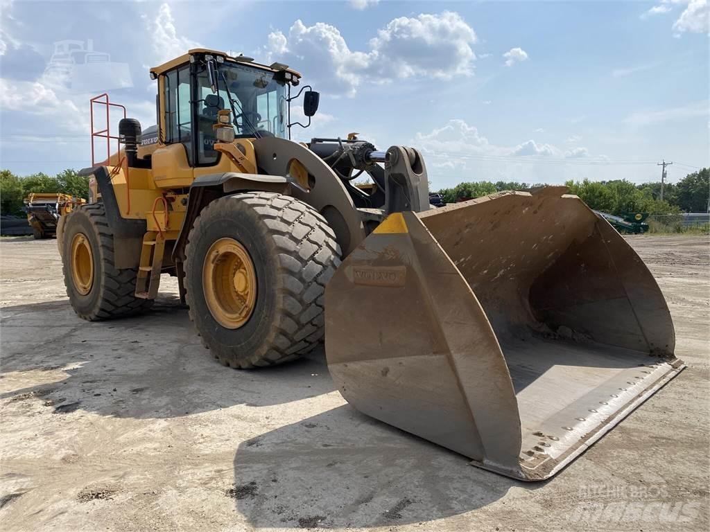 Volvo L260H Gumikerekes homlokrakodók