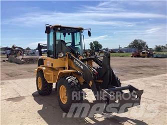 Volvo L30GS Gumikerekes homlokrakodók