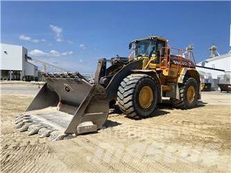 Volvo L350H Gumikerekes homlokrakodók