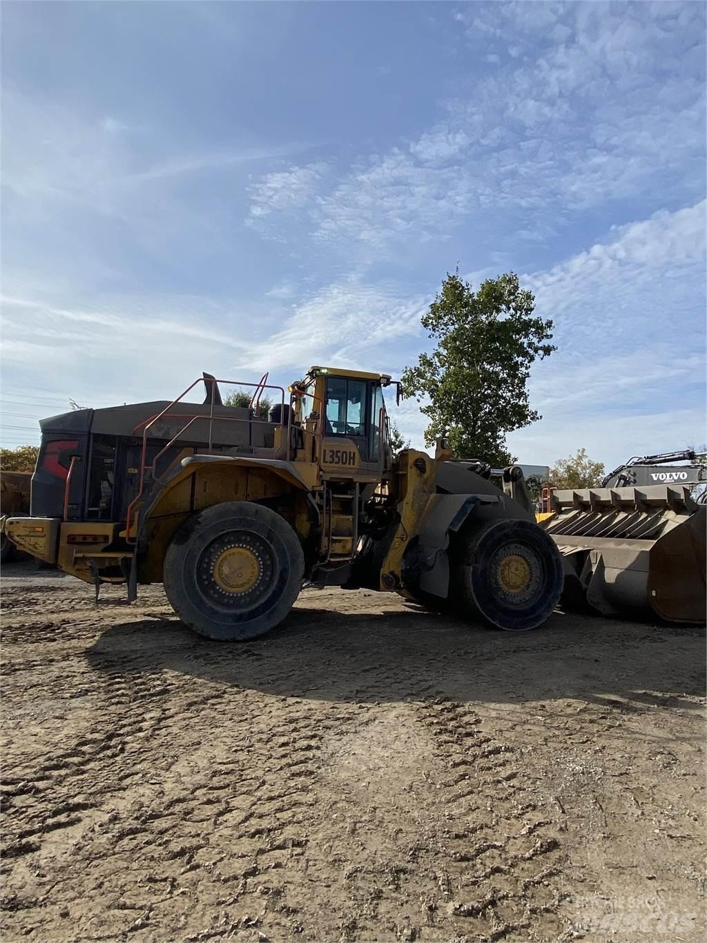 Volvo L350H Gumikerekes homlokrakodók
