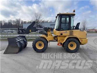 Volvo L35G Gumikerekes homlokrakodók