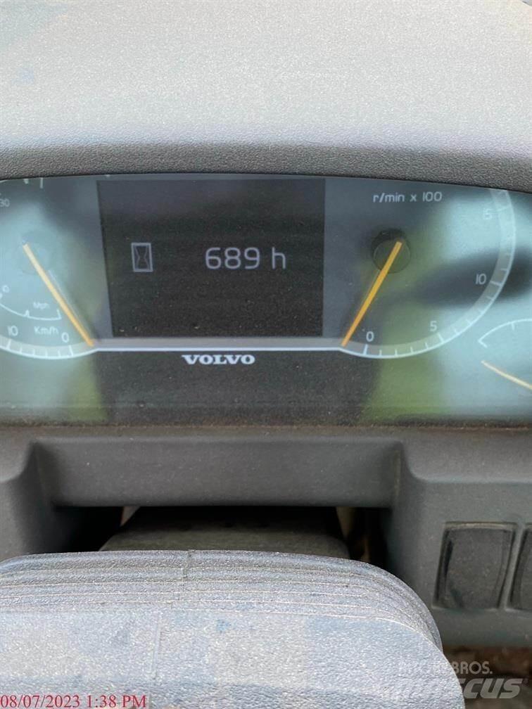 Volvo L60H Gumikerekes homlokrakodók