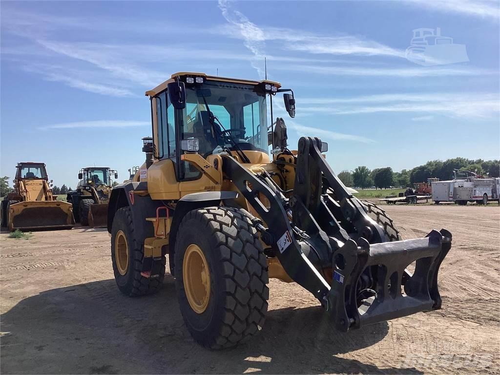 Volvo L60H Gumikerekes homlokrakodók