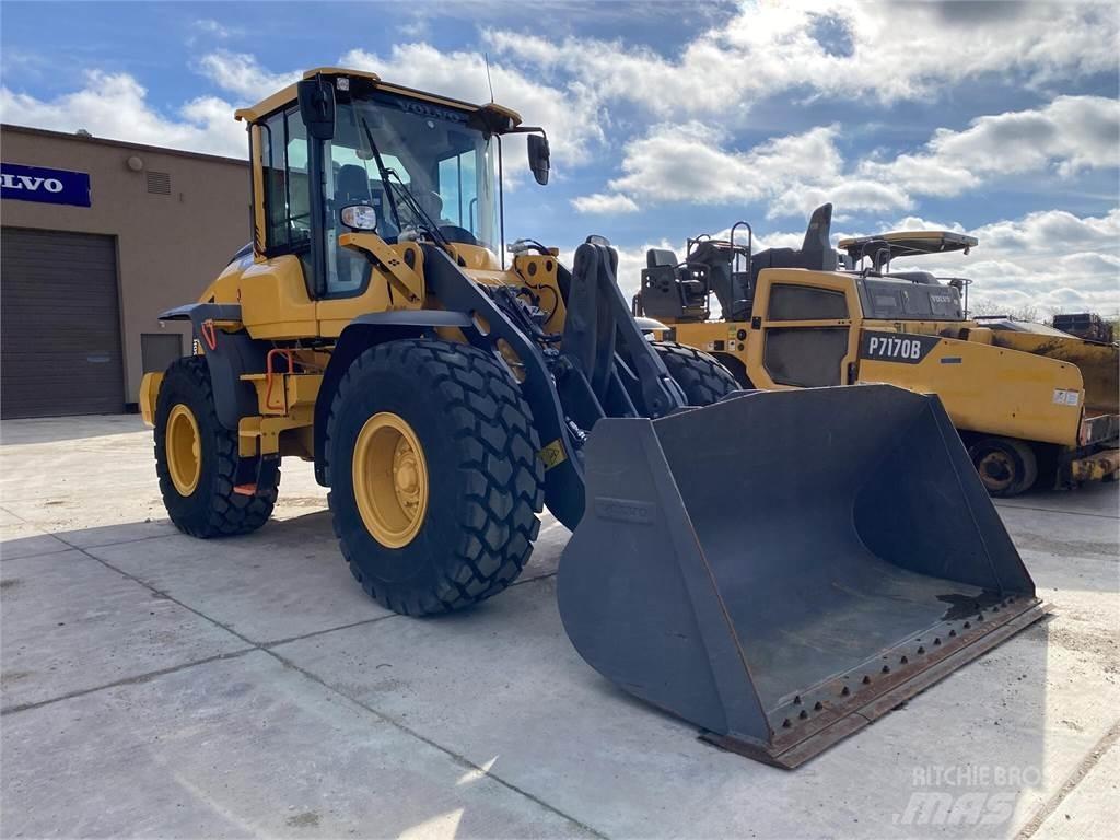 Volvo L60H Gumikerekes homlokrakodók