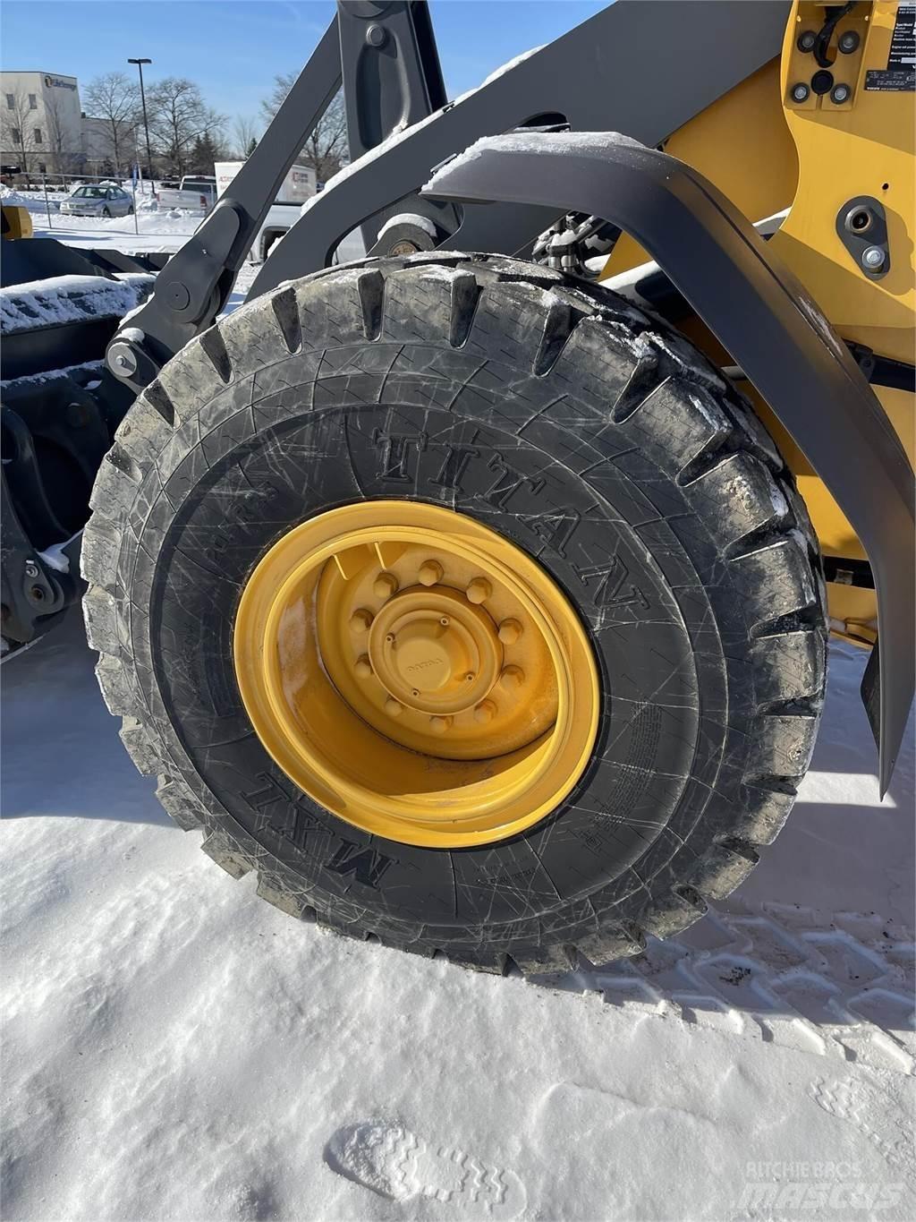 Volvo L60H Gumikerekes homlokrakodók