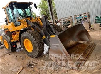 Volvo L60H Gumikerekes homlokrakodók