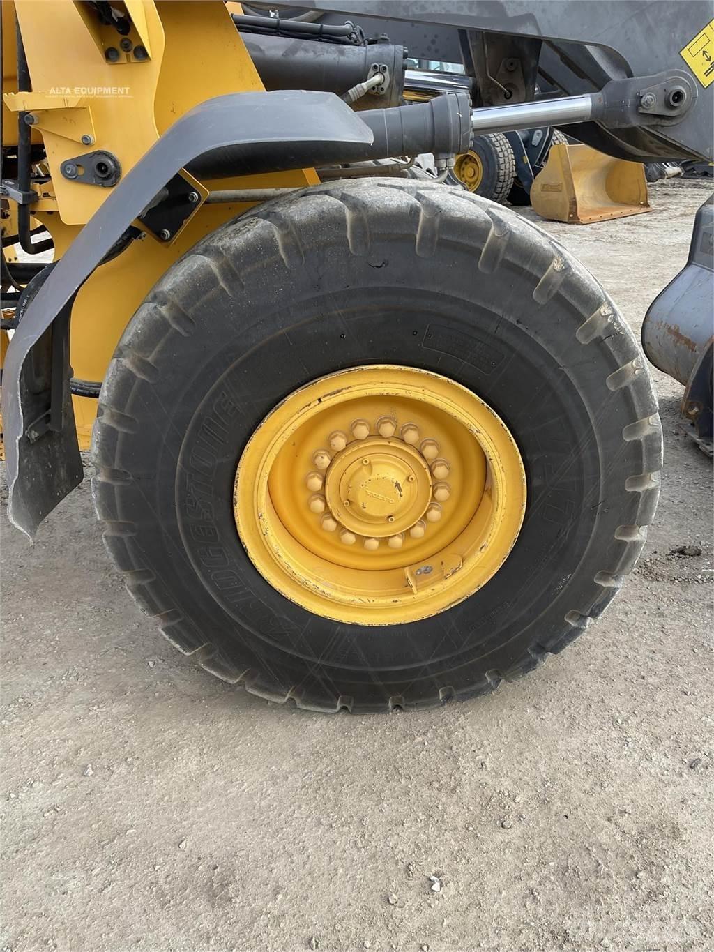Volvo L70H Gumikerekes homlokrakodók