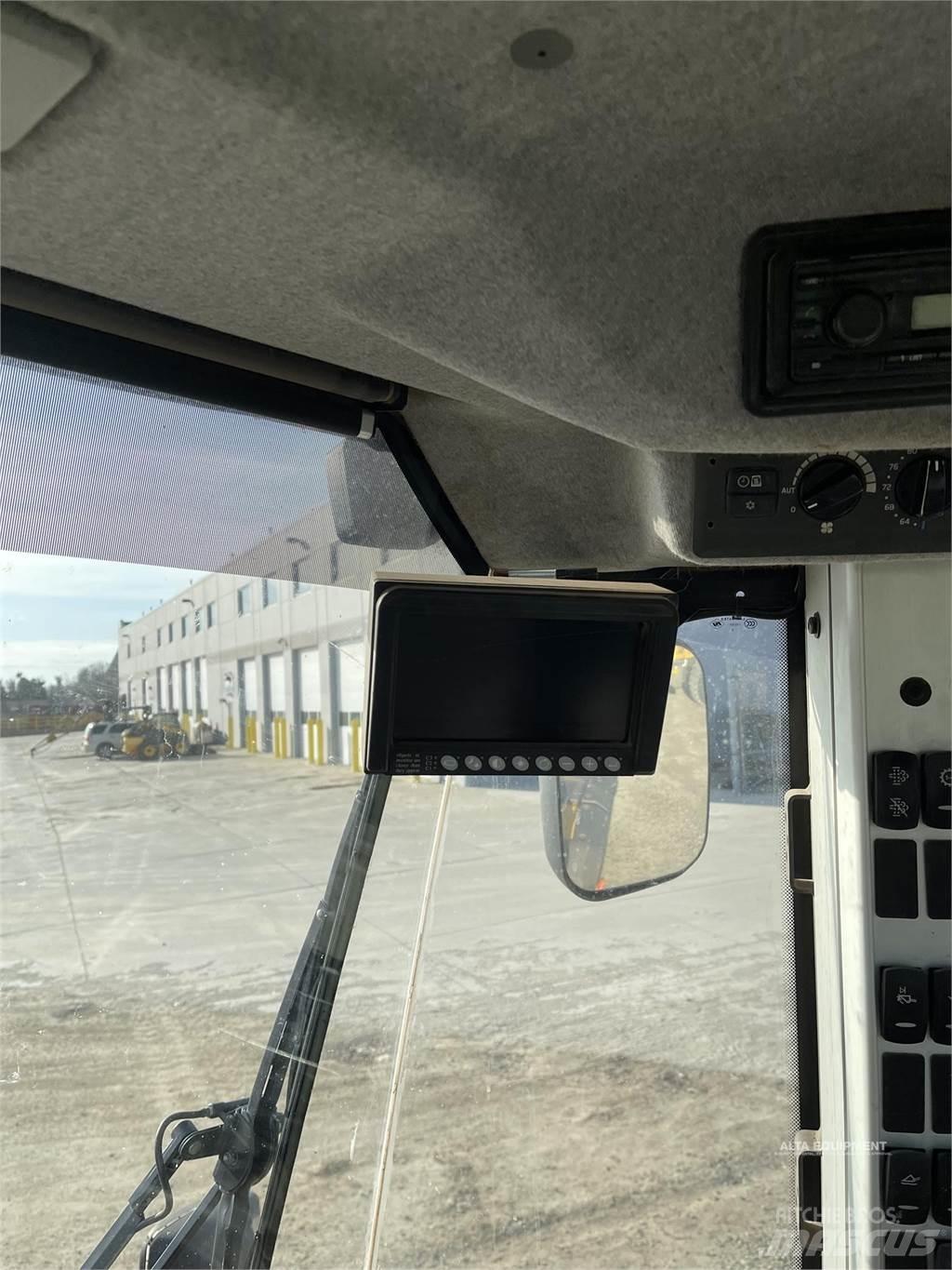 Volvo L70H Gumikerekes homlokrakodók