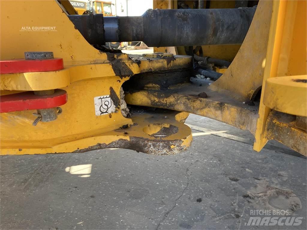 Volvo L70H Gumikerekes homlokrakodók