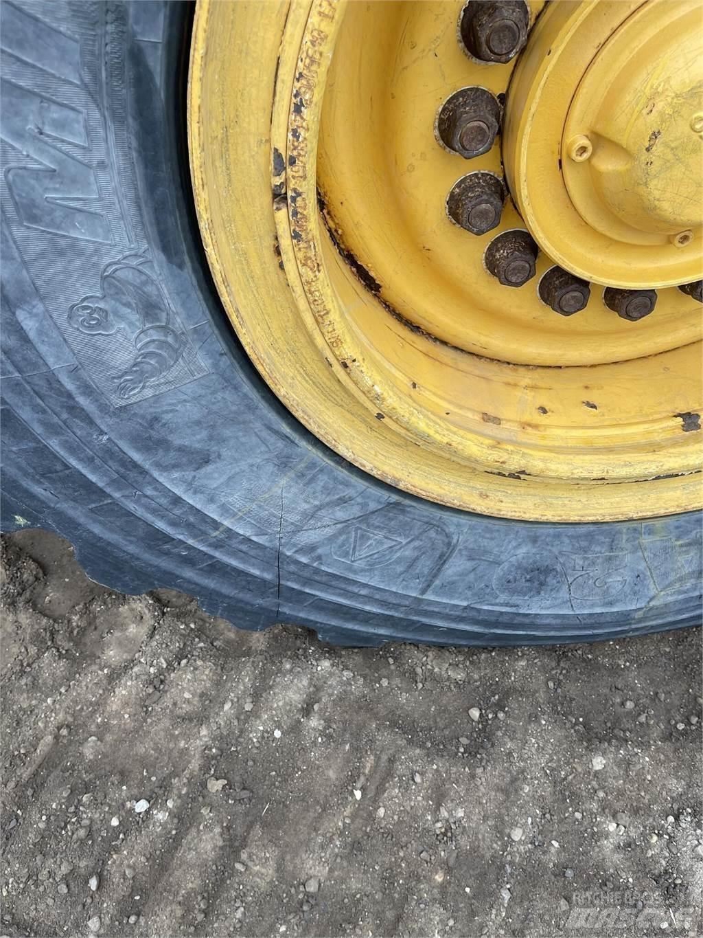 Volvo L70H Gumikerekes homlokrakodók
