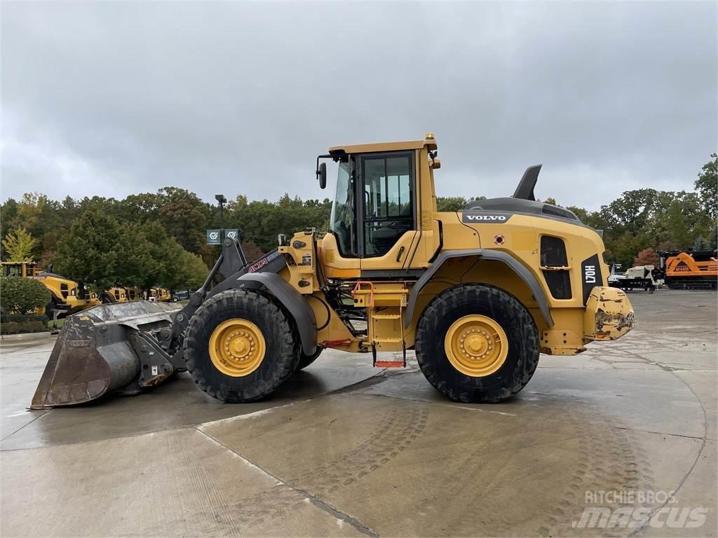 Volvo L70H Gumikerekes homlokrakodók