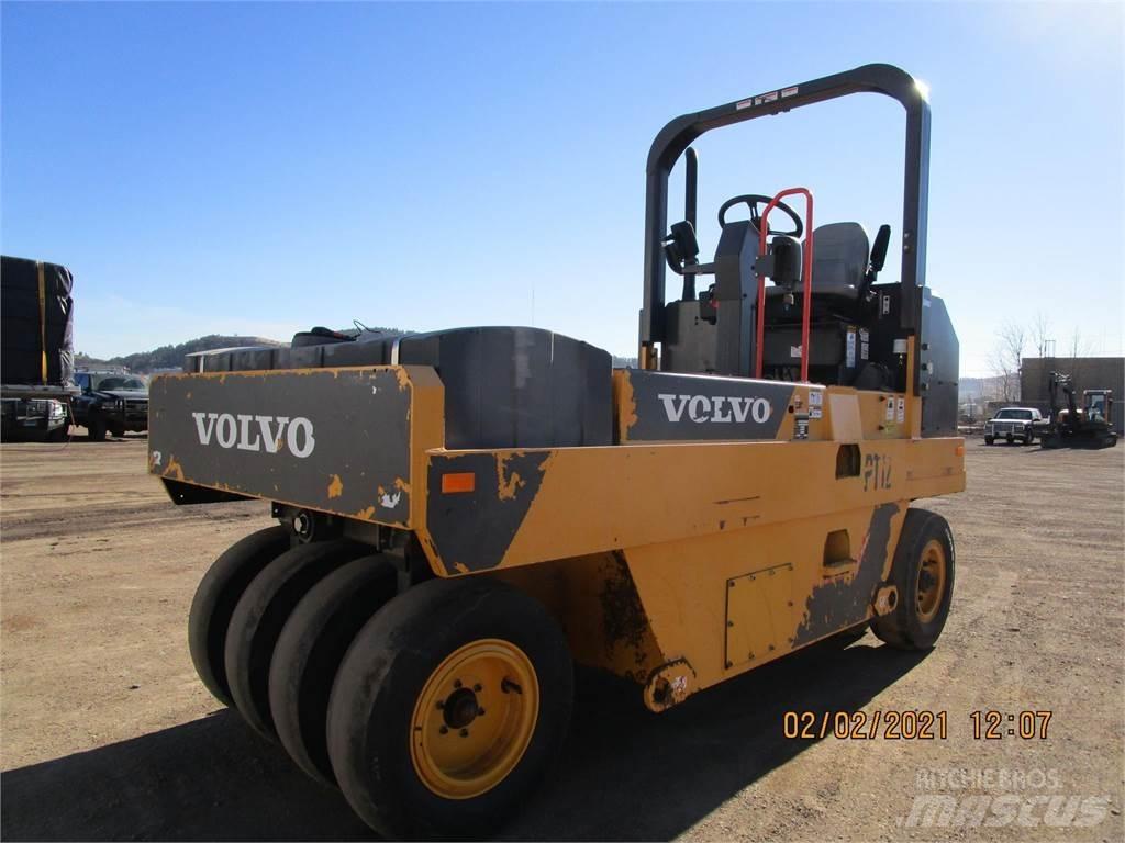 Volvo PT125C Pneumatikus kerekes hengerek