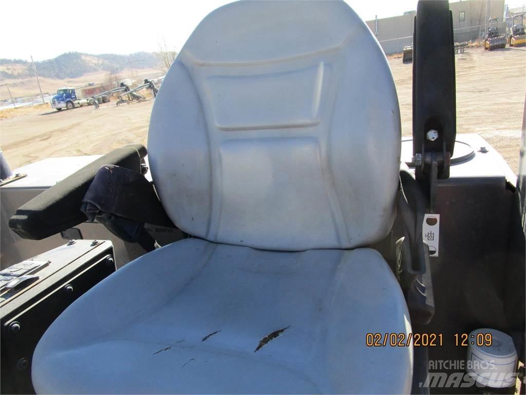 Volvo PT125C Pneumatikus kerekes hengerek