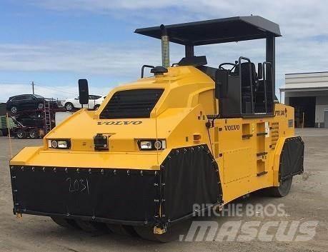 Volvo PTR240 Pneumatikus kerekes hengerek