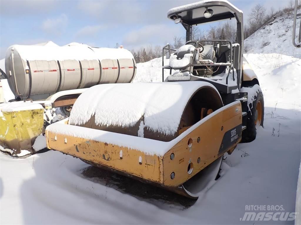 Volvo SD115 Ikerdobos hengerek