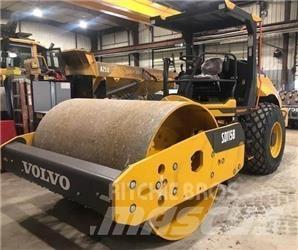 Volvo SD115B Ikerdobos hengerek