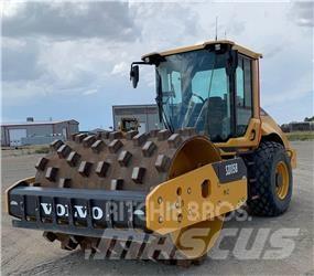Volvo SD115B Ikerdobos hengerek