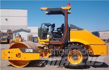 Volvo SD75B Ikerdobos hengerek