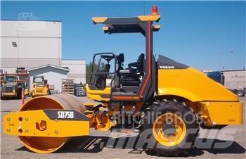 Volvo SD75B Ikerdobos hengerek