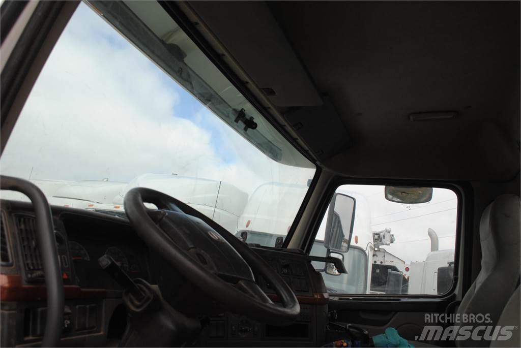 Volvo VHD64B200 Betonkeverők/Betonpumpák