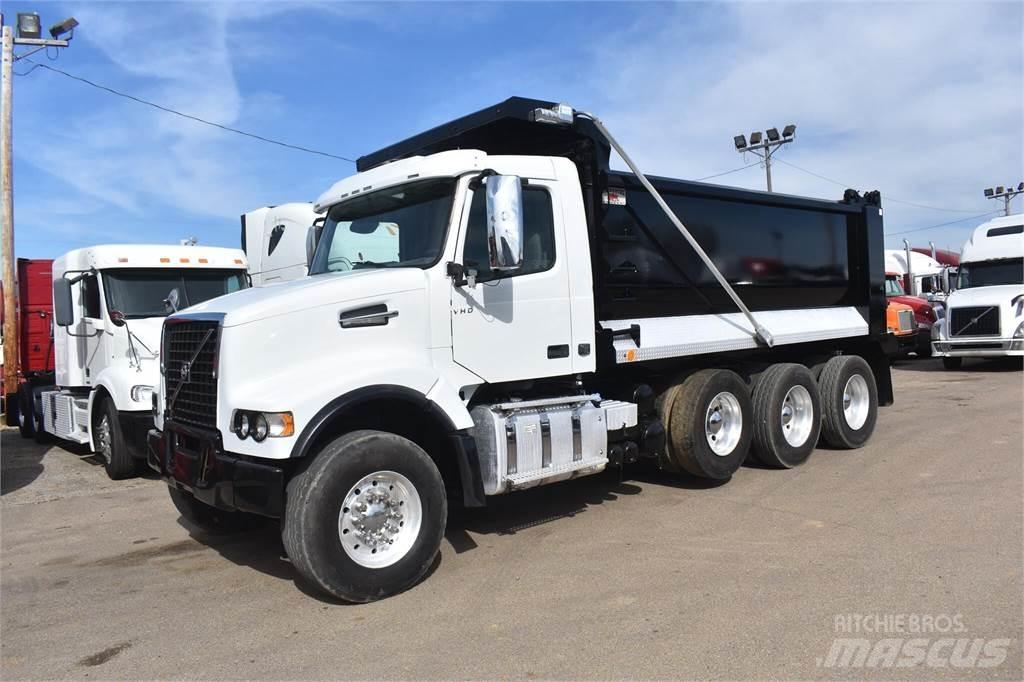 Volvo VHD84B300 Billenő teherautók