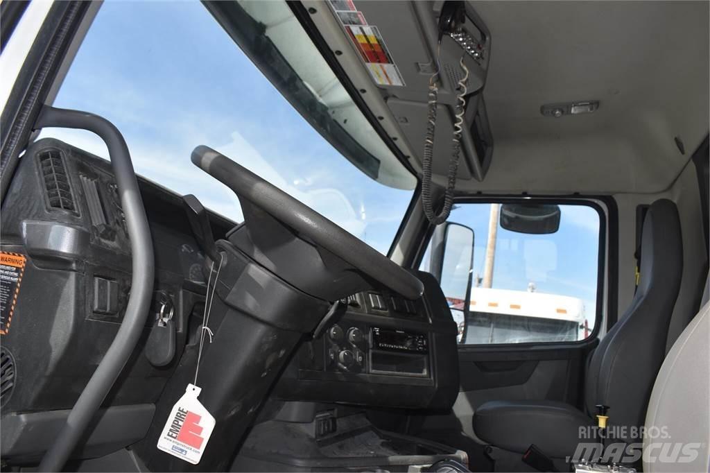 Volvo VHD84B300 Billenő teherautók
