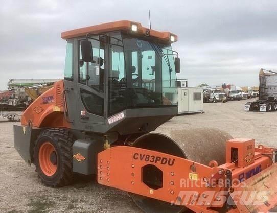 XCMG CV83PDU Ikerdobos hengerek