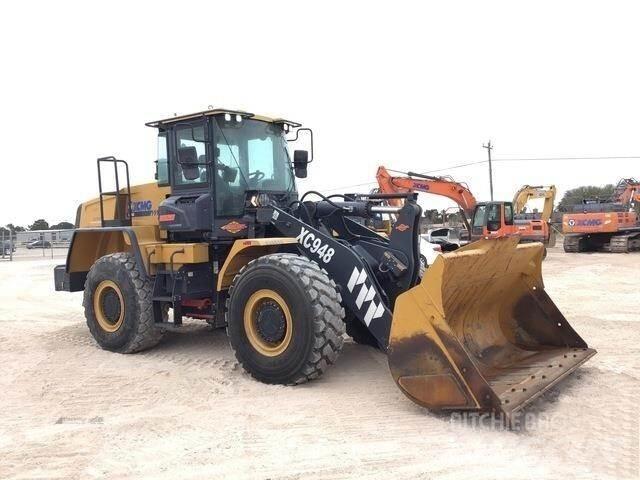 XCMG XC948 Gumikerekes homlokrakodók