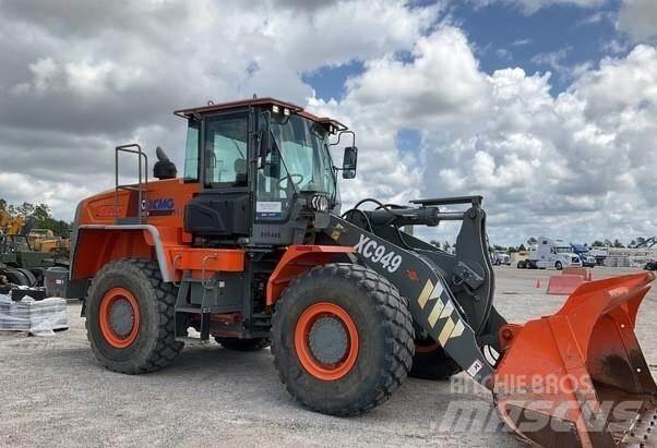 XCMG XC949 Gumikerekes homlokrakodók