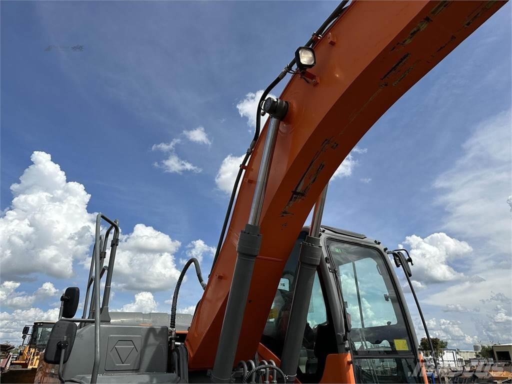 XCMG XE210CU Lánctalpas kotrók