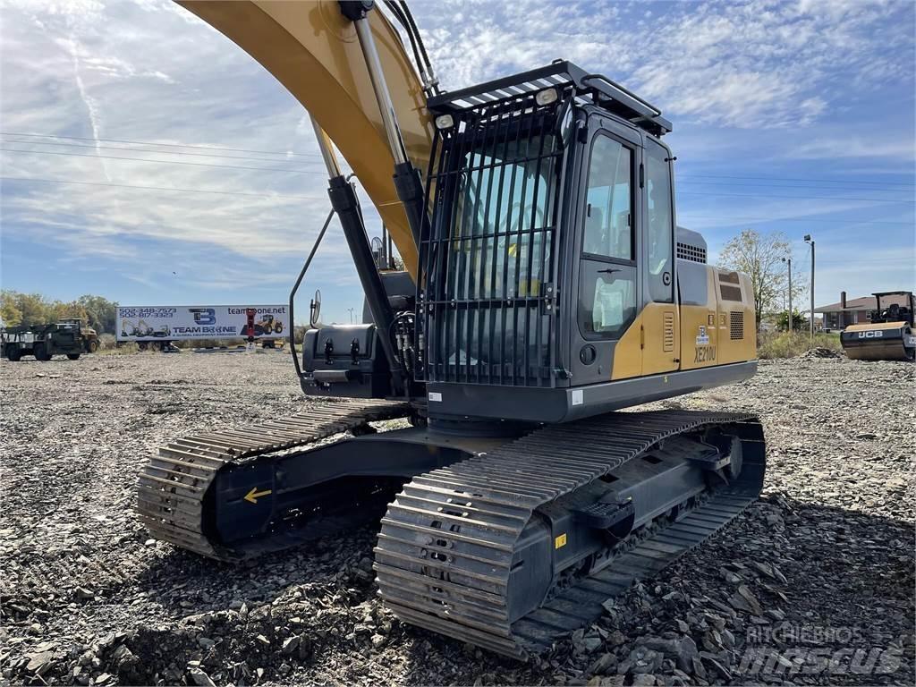 XCMG XE210U Lánctalpas kotrók