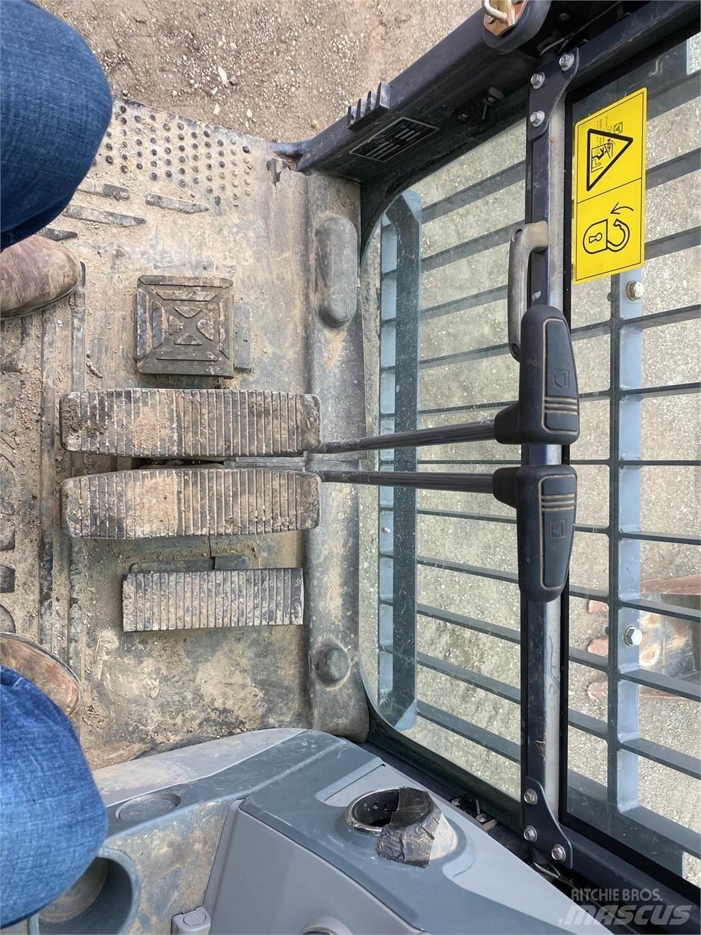 XCMG XE210U Lánctalpas kotrók