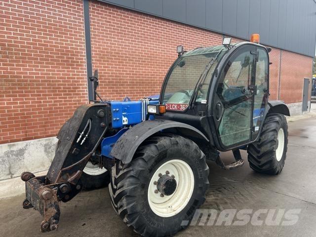 New Holland LM7.35 Teleszkópos mezőgazdasági rakodók