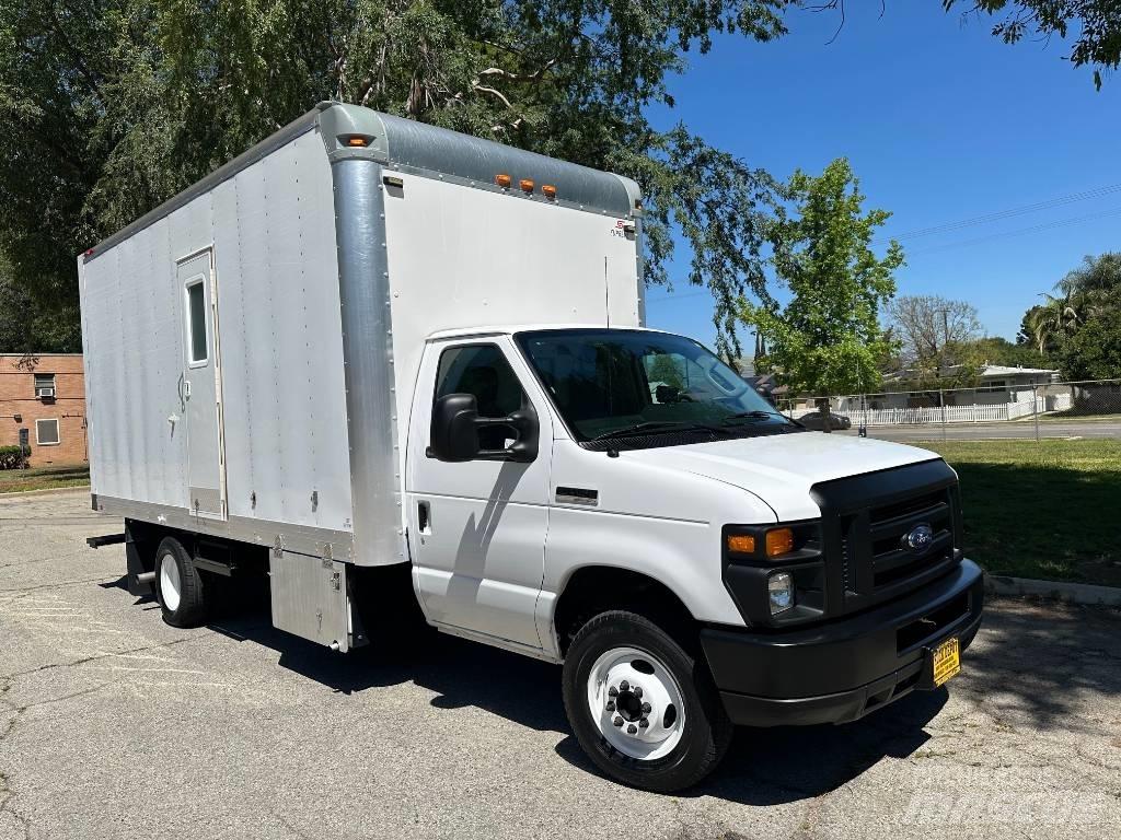 Ford E 450 SD Vákuum teherautok