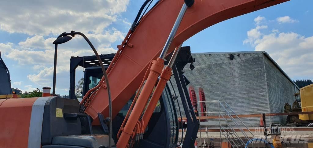 Hitachi ZX 210 LC-3 Lánctalpas kotrók