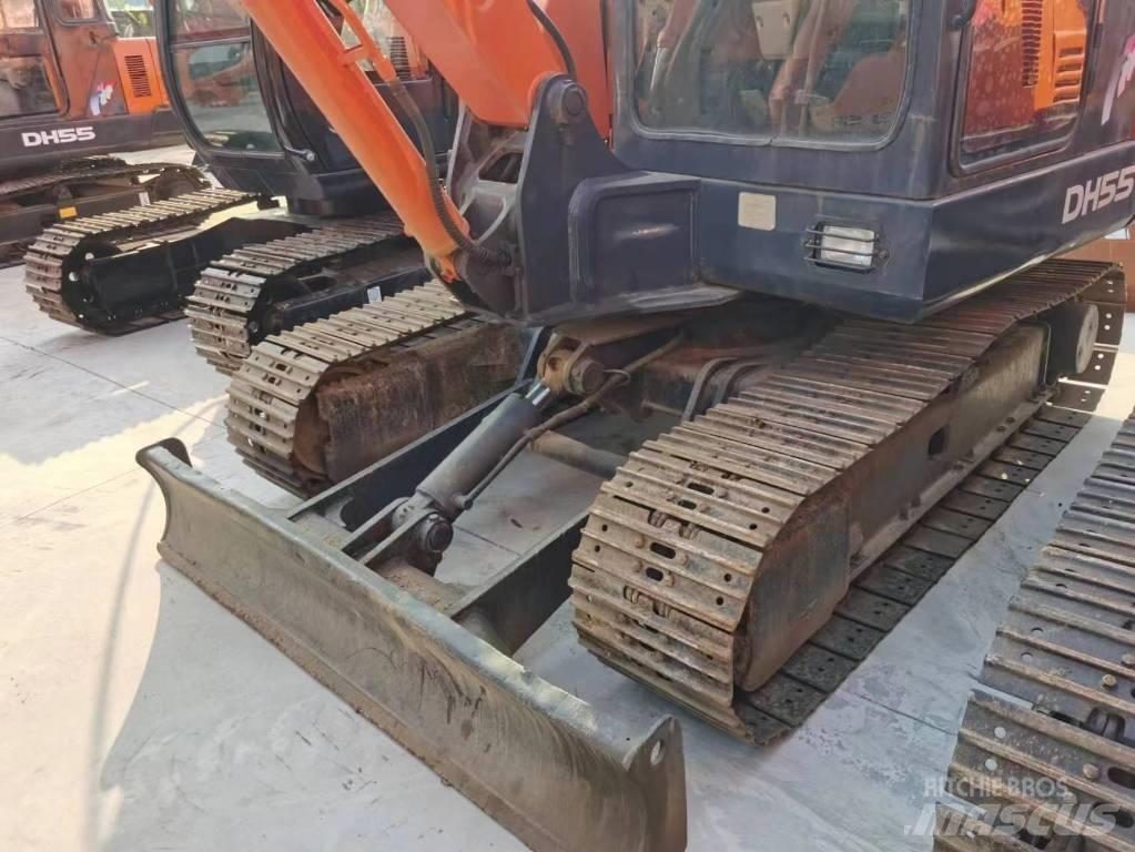 Doosan DH55 Lánctalpas kotrók