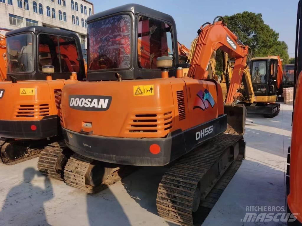 Doosan DH55 Lánctalpas kotrók