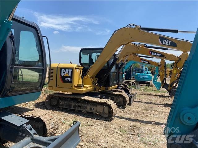 CAT 307E2 Lánctalpas kotrók