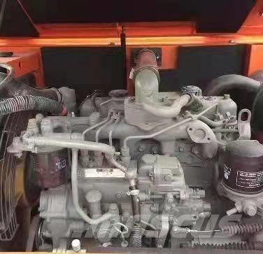 Hitachi ZX60 Lánctalpas kotrók