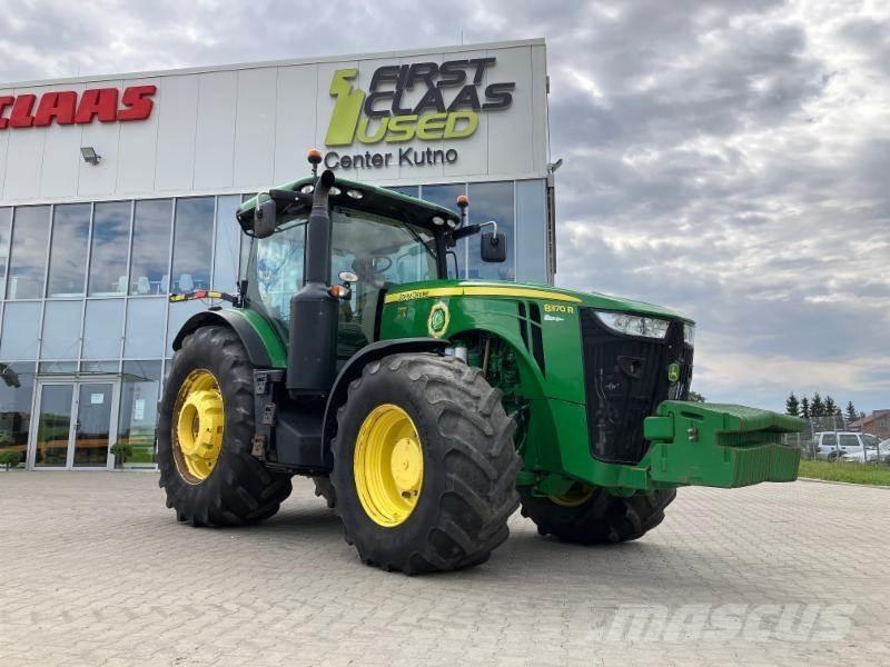 John Deere 8270 R Traktorok