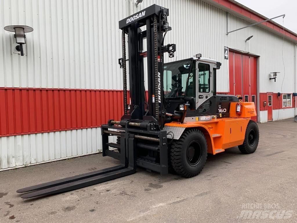 Doosan D160S-7 Dízel targoncák
